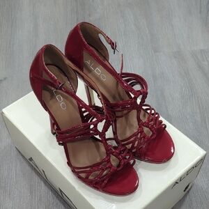 Aldo Red Strappy Heels Elegant Design
